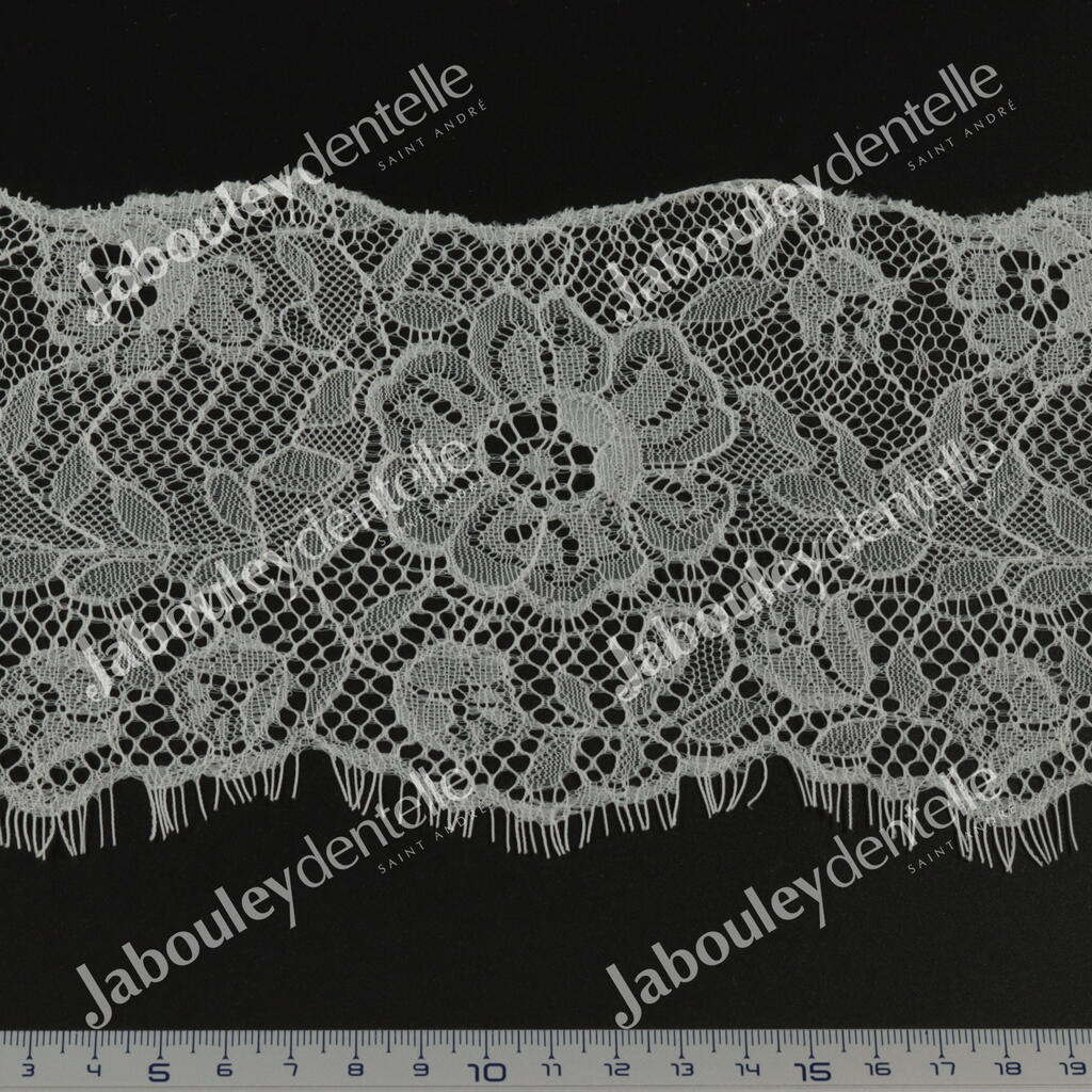 18520DVOILE-JU003-02