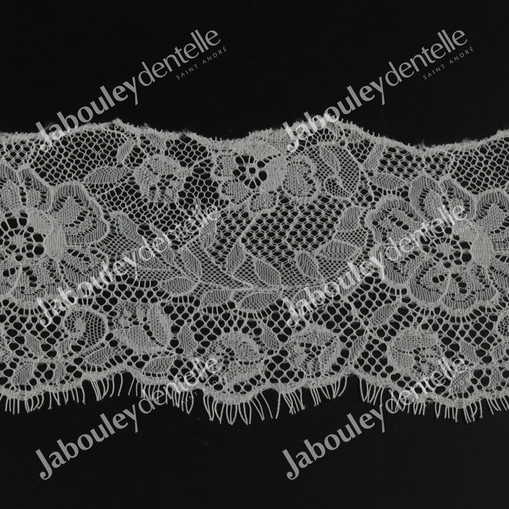 18520DVOILE-JU001-03